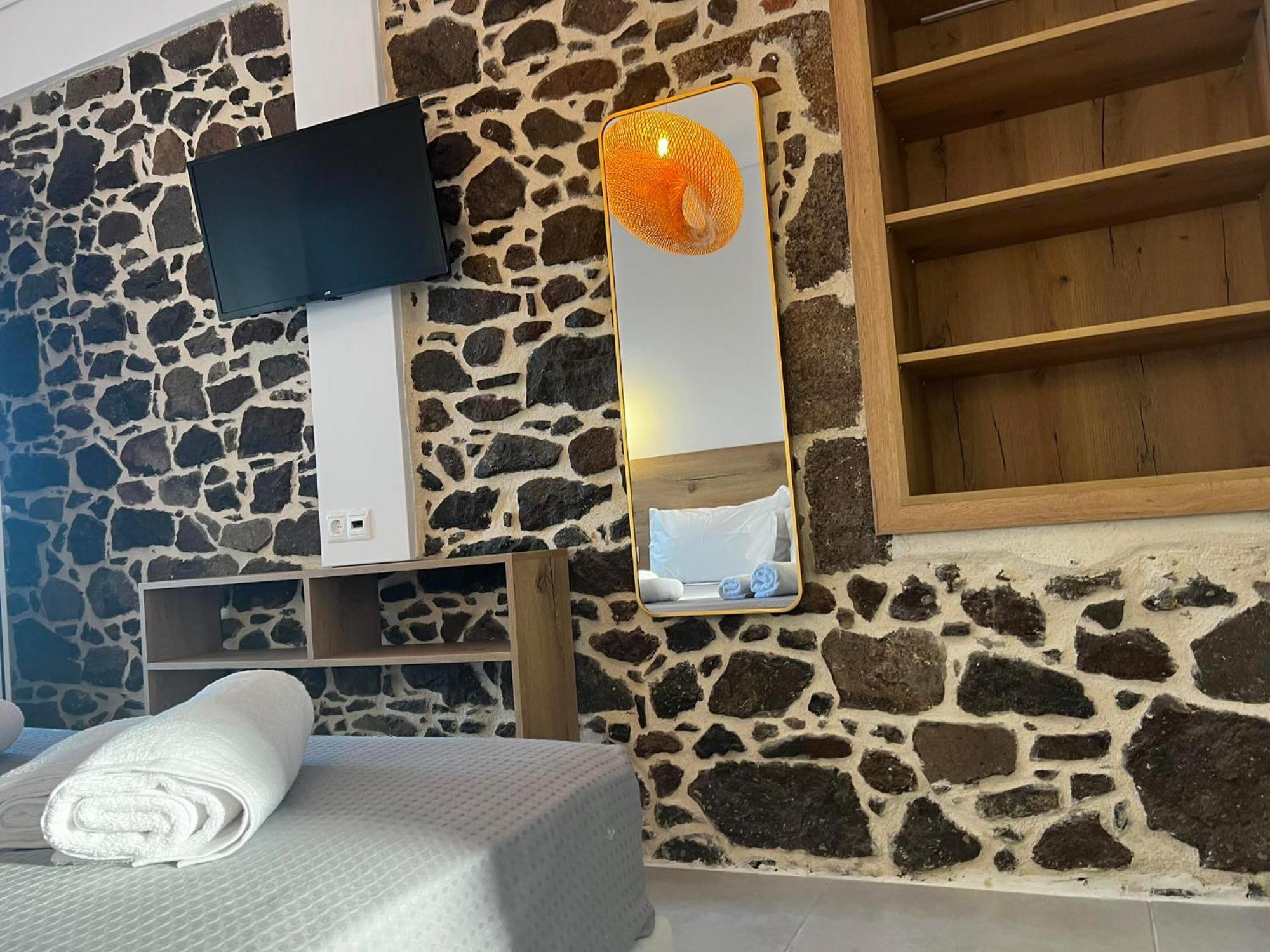 Eleni B&B Limani Kapis Экстерьер фото